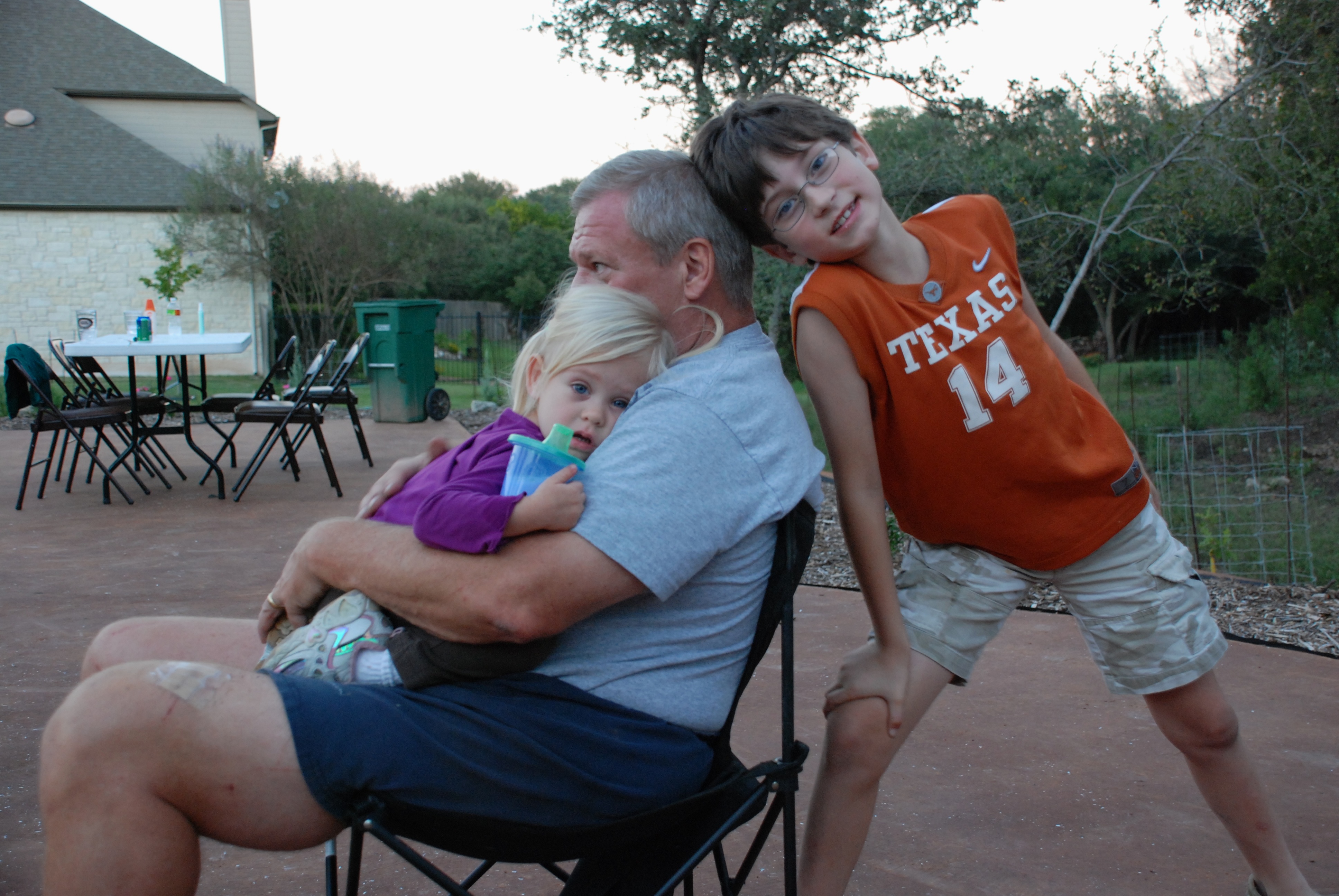 2010-10-07-16 1st Firepit Cookout.jpg